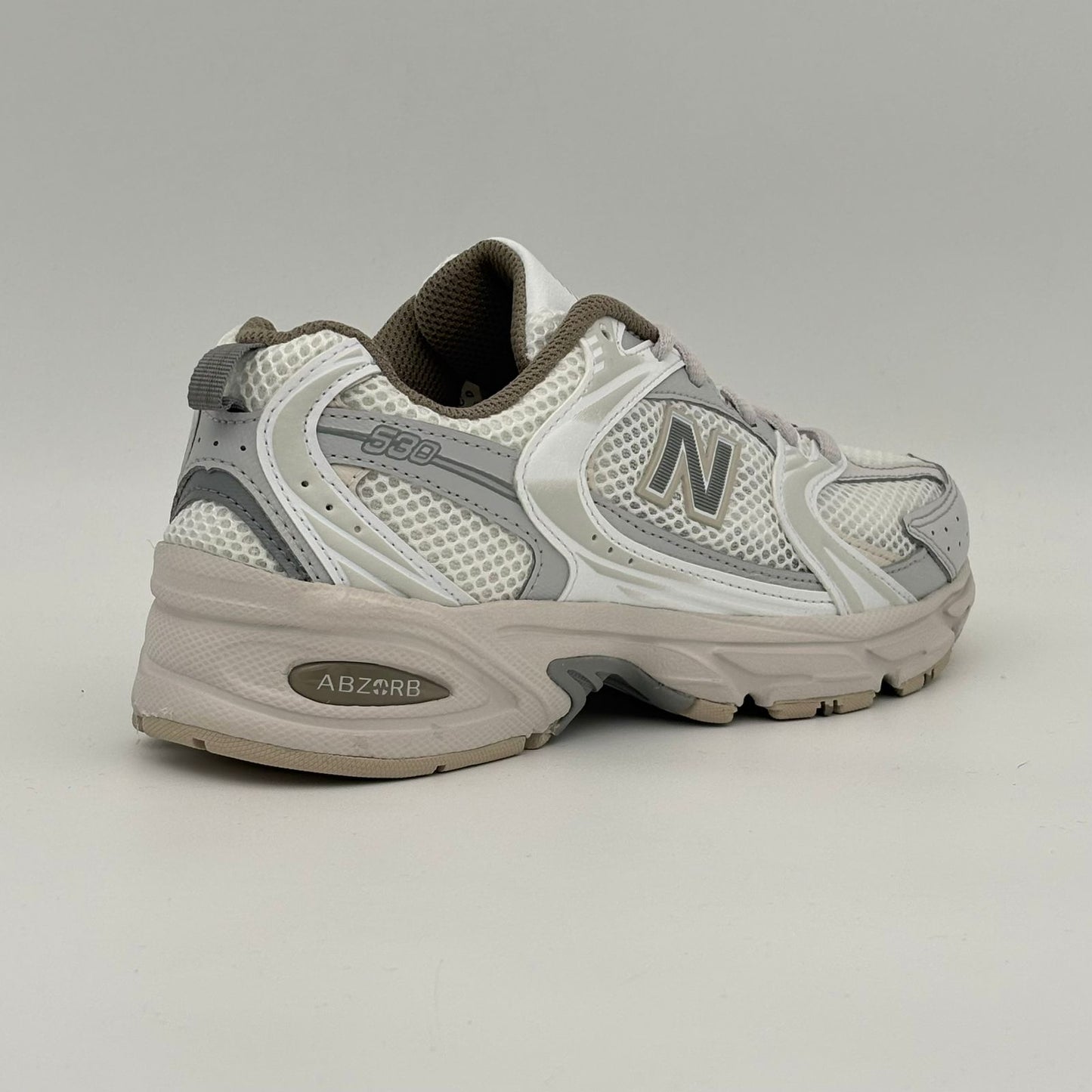 New Balance 530
Grey Matter Moonbeam