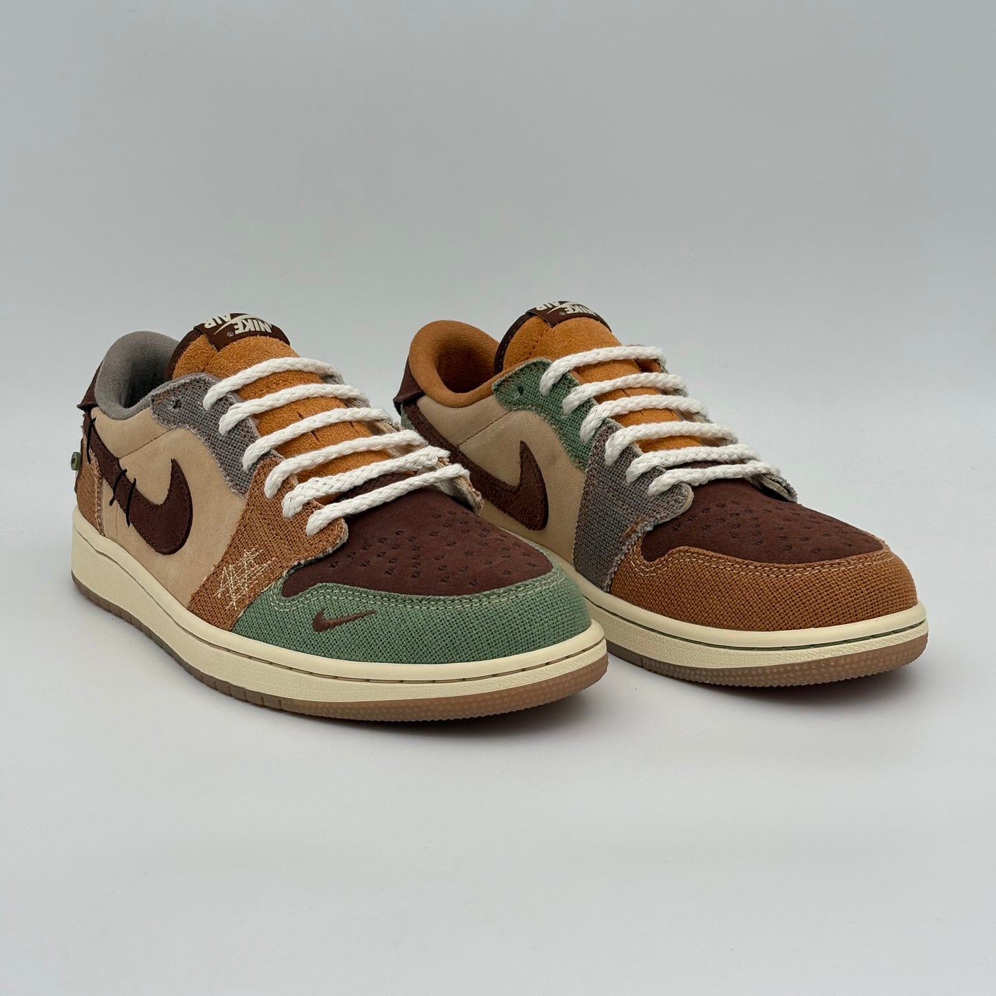 Jordan 1 Retro Low OG
Zion Williamson Voodoo