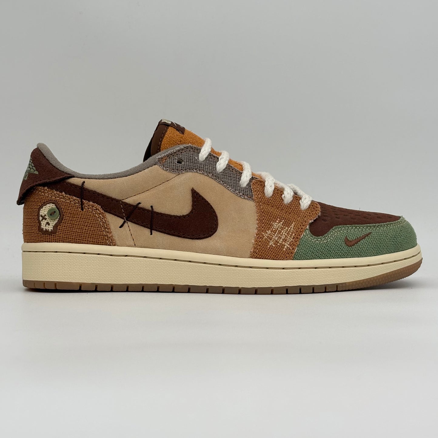 Jordan 1 Retro Low OG
Zion Williamson Voodoo