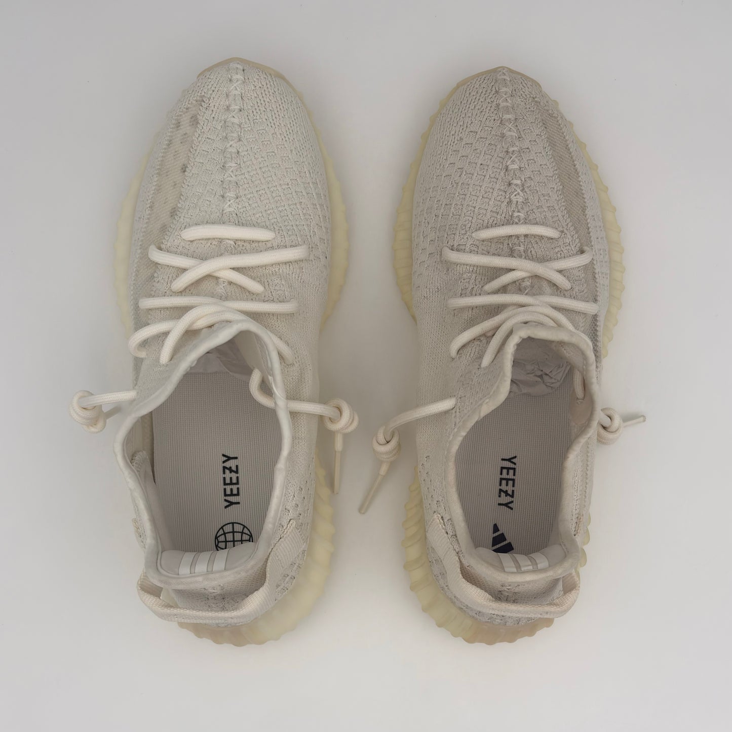 Adidas Yeezy Boost 350 V2
Bone