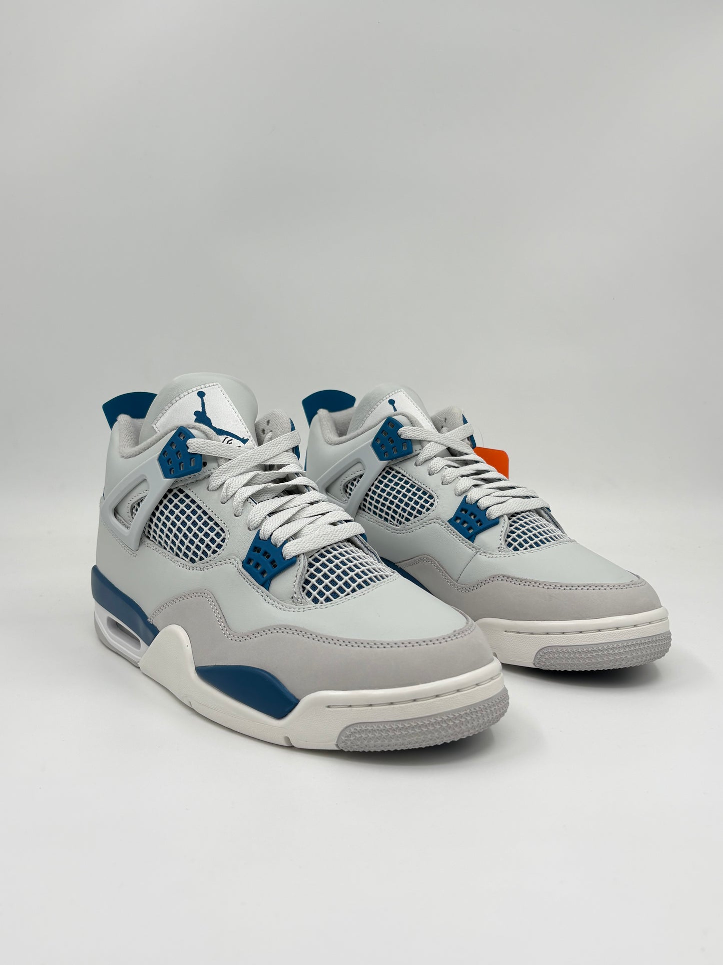 Jordan 4 Retro
Military Blue (2024)