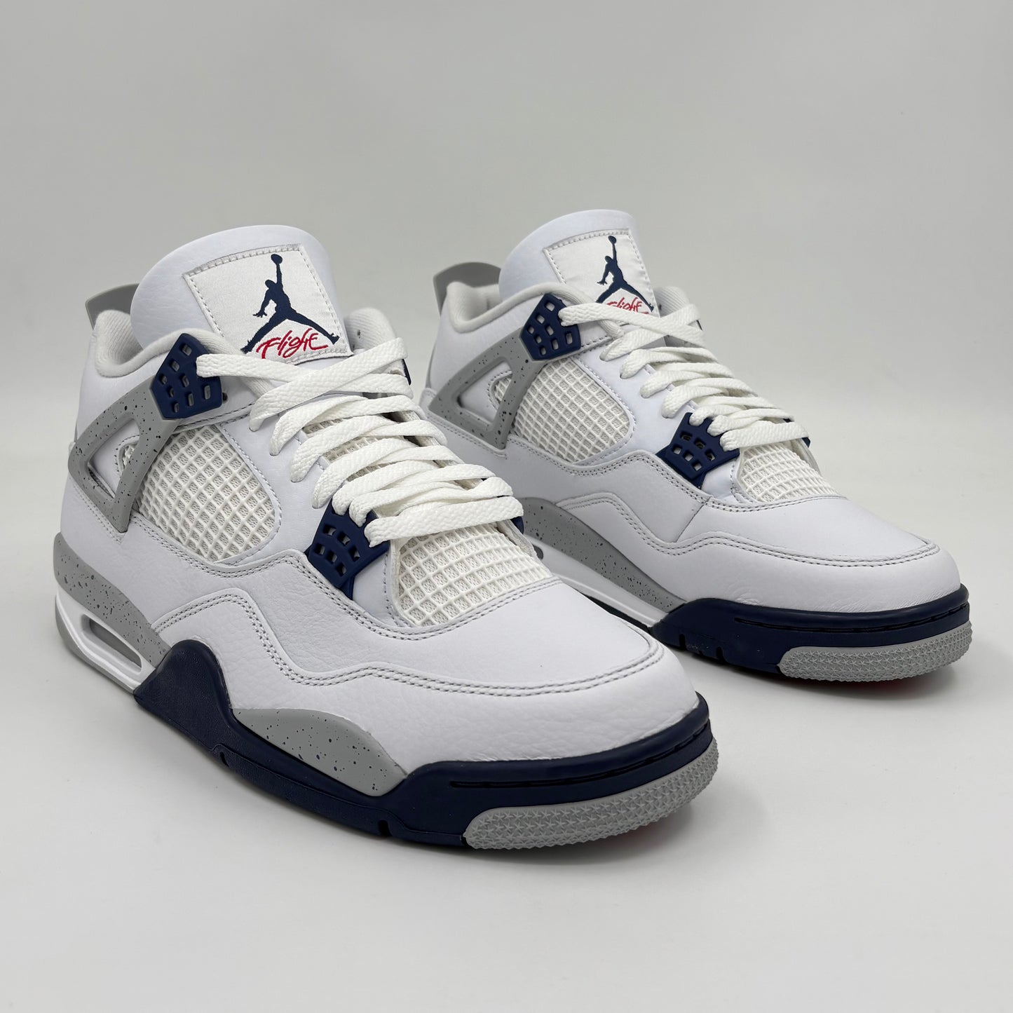 Jordan 4 Retro
Midnight Navy