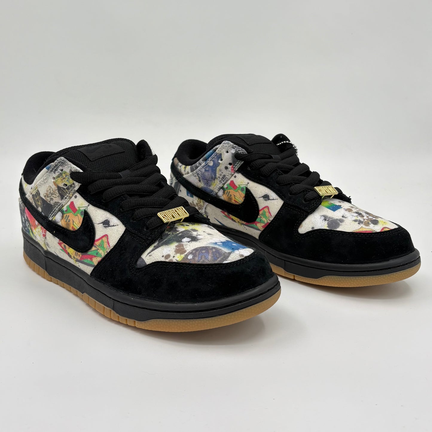 Nike SB Dunk Low
Supreme Rammellzee